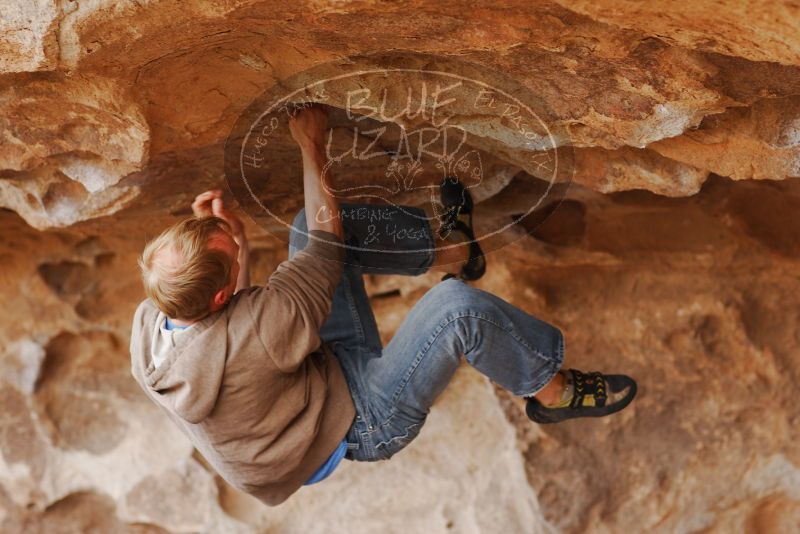 

Filename: SRM_20180310_1431350.jpg
Aperture: f/2.8
Shutter Speed: 1/250
Body: Canon EOS-1D Mark II
Lens: Canon EF 85mm f/1.2 L II