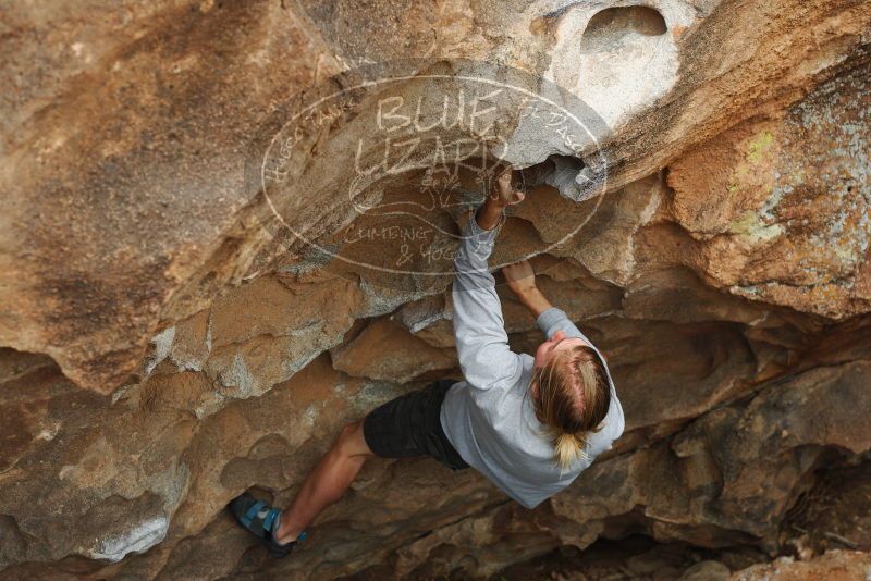 

Filename: SRM_20180310_1523270.jpg
Aperture: f/4.0
Shutter Speed: 1/500
Body: Canon EOS-1D Mark II
Lens: Canon EF 50mm f/1.8 II