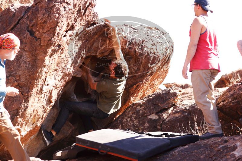 

Filename: SRM_20180313_1606390.jpg
Aperture: f/4.0
Shutter Speed: 1/250
Body: Canon EOS-1D Mark II
Lens: Canon EF 85mm f/1.2 L II