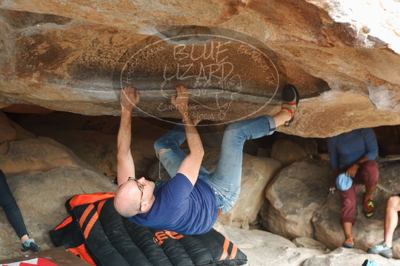 

Filename: SRM_20180317_1025090.jpg
Aperture: f/4.0
Shutter Speed: 1/200
Body: Canon EOS-1D Mark II
Lens: Canon EF 50mm f/1.8 II