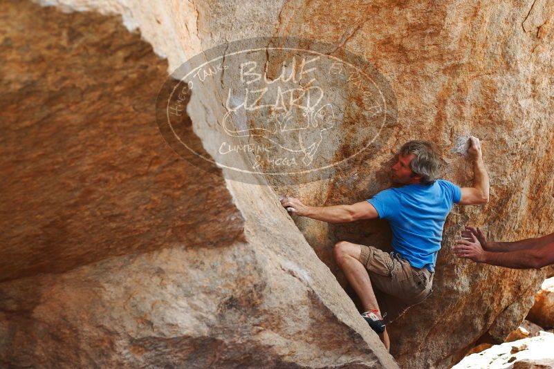 

Filename: SRM_20180317_1426010.jpg
Aperture: f/4.0
Shutter Speed: 1/400
Body: Canon EOS-1D Mark II
Lens: Canon EF 50mm f/1.8 II