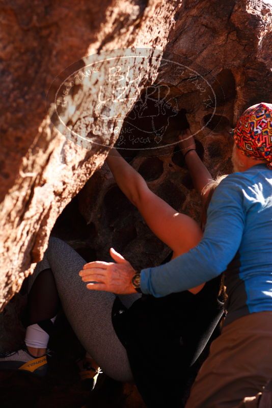 

Filename: SRM_20180313_1615010.jpg
Aperture: f/4.0
Shutter Speed: 1/400
Body: Canon EOS-1D Mark II
Lens: Canon EF 85mm f/1.2 L II