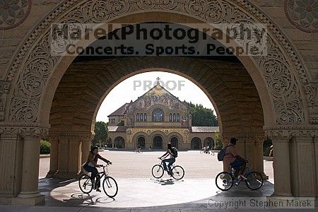 

Filename: crw_1979_std.jpg
Aperture: f/7.1
Shutter Speed: 1/200
Body: Canon EOS DIGITAL REBEL
Lens: Canon EF-S 18-55mm f/3.5-5.6