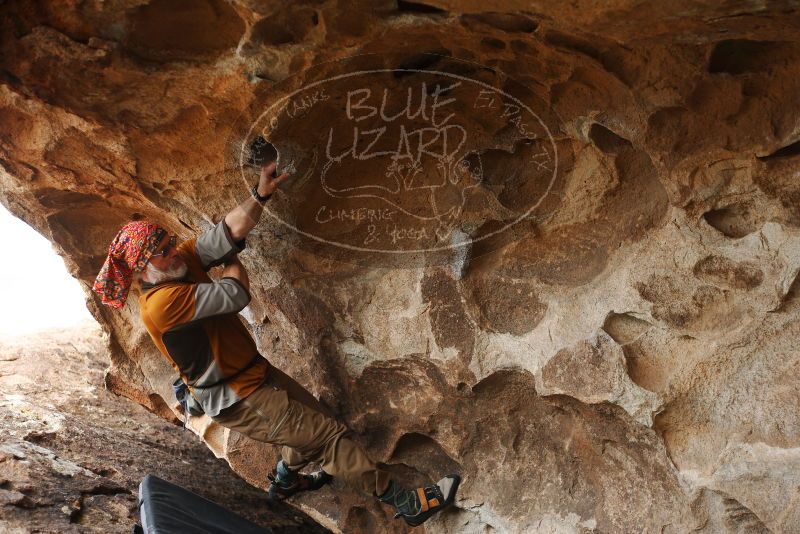 

Filename: SRM_20180312_1446481.jpg
Aperture: f/2.8
Shutter Speed: 1/640
Body: Canon EOS-1D Mark II
Lens: Canon EF 50mm f/1.8 II