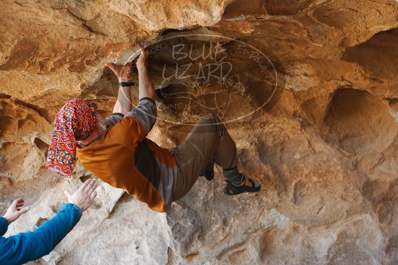 

Filename: SRM_20180312_1546370.jpg
Aperture: f/4.0
Shutter Speed: 1/200
Body: Canon EOS-1D Mark II
Lens: Canon EF 50mm f/1.8 II