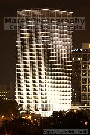 

Filename: crw_1478_std.jpg
Aperture: f/16.0
Shutter Speed: 30/1
Body: Canon EOS DIGITAL REBEL
Lens: Canon EF 80-200mm f/2.8 L