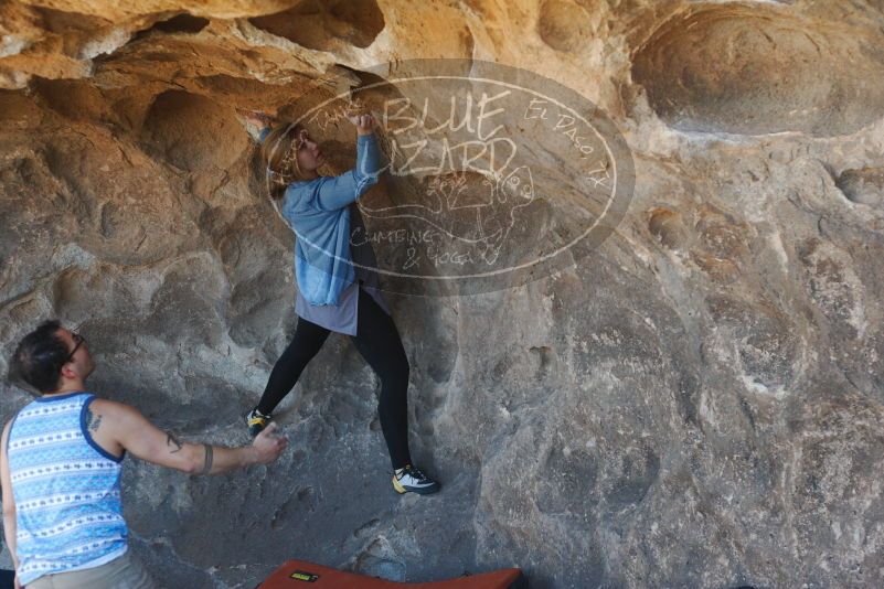 

Filename: SRM_20180312_1555010.jpg
Aperture: f/4.0
Shutter Speed: 1/400
Body: Canon EOS-1D Mark II
Lens: Canon EF 50mm f/1.8 II