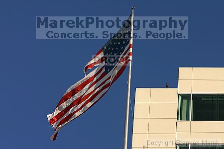 

Filename: img_0945_std.jpg
Aperture: f/6.3
Shutter Speed: 1/1000
Body: Canon EOS DIGITAL REBEL
Lens: Canon EF 80-200mm f/2.8 L