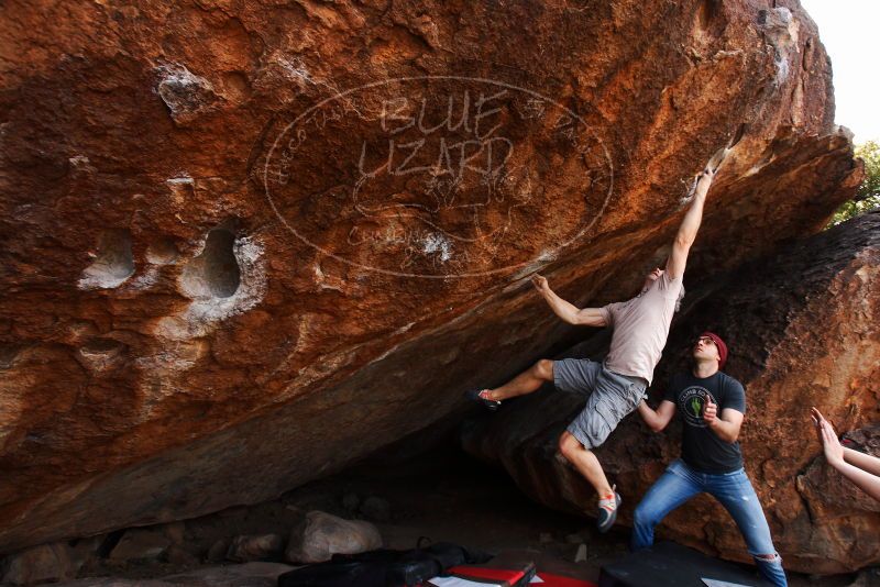 

Filename: SRM_20180315_1235410.jpg
Aperture: f/5.6
Shutter Speed: 1/250
Body: Canon EOS-1D Mark II
Lens: Canon EF 16-35mm f/2.8 L