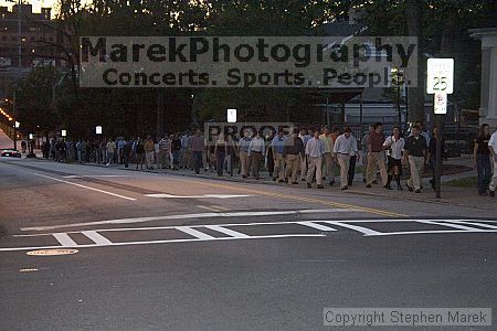 

Filename: crw_0968_std.jpg
Aperture: f/5.6
Shutter Speed: 1/60
Body: Canon EOS DIGITAL REBEL
Lens: Canon EF-S 18-55mm f/3.5-5.6