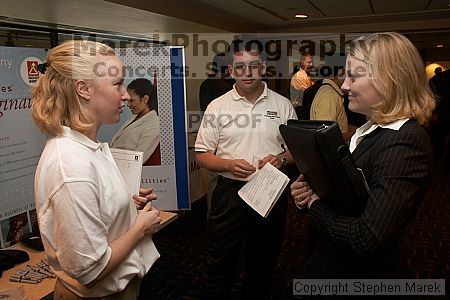 

Filename: crw_0860_std.jpg
Aperture: f/6.3
Shutter Speed: 1/60
Body: Canon EOS DIGITAL REBEL
Lens: Canon EF-S 18-55mm f/3.5-5.6