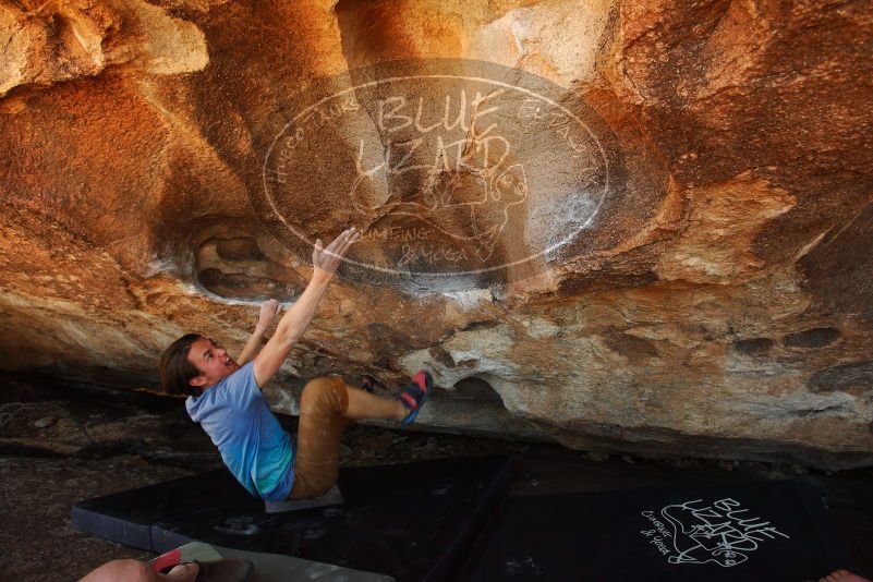 

Filename: SRM_20180329_1604140.jpg
Aperture: f/5.0
Shutter Speed: 1/250
Body: Canon EOS-1D Mark II
Lens: Canon EF 16-35mm f/2.8 L