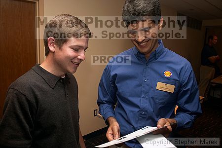 

Filename: crw_0864_std.jpg
Aperture: f/4.5
Shutter Speed: 1/60
Body: Canon EOS DIGITAL REBEL
Lens: Canon EF-S 18-55mm f/3.5-5.6