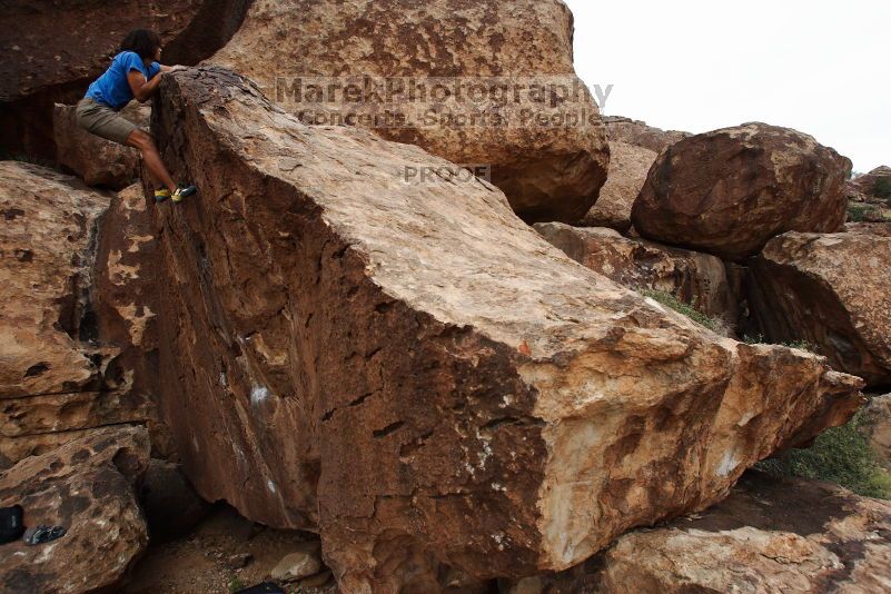 Bouldering in Hueco Tanks on 10/19/2018 with Blue Lizard Climbing and Yoga
Filename: SRM_20181019_1528230.jpg
Aperture: f/5.6
Shutter Speed: 1/400
Body: Canon EOS-1D Mark II
Lens: Canon EF 16-35mm f/2.8 L