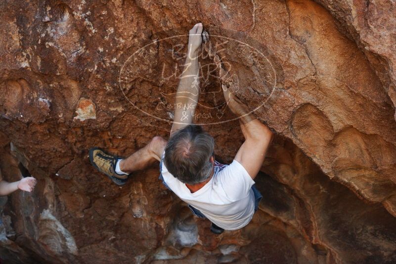 Bouldering in Hueco Tanks on 11/02/2018 with Blue Lizard Climbing and Yoga
Filename: SRM_20181102_1104580.jpg
Aperture: f/4.0
Shutter Speed: 1/640
Body: Canon EOS-1D Mark II
Lens: Canon EF 50mm f/1.8 II