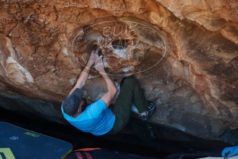 Bouldering in Hueco Tanks on 11/02/2018 with Blue Lizard Climbing and Yoga

Filename: SRM_20181102_1115180.jpg
Aperture: f/4.0
Shutter Speed: 1/400
Body: Canon EOS-1D Mark II
Lens: Canon EF 50mm f/1.8 II