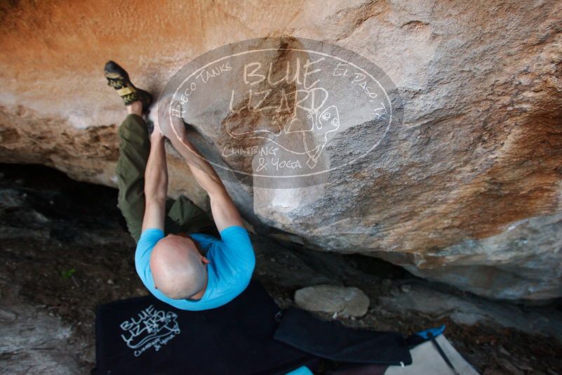 Bouldering in Hueco Tanks on 11/02/2018 with Blue Lizard Climbing and Yoga
Filename: SRM_20181102_1210480.jpg
Aperture: f/4.0
Shutter Speed: 1/320
Body: Canon EOS-1D Mark II
Lens: Canon EF 16-35mm f/2.8 L