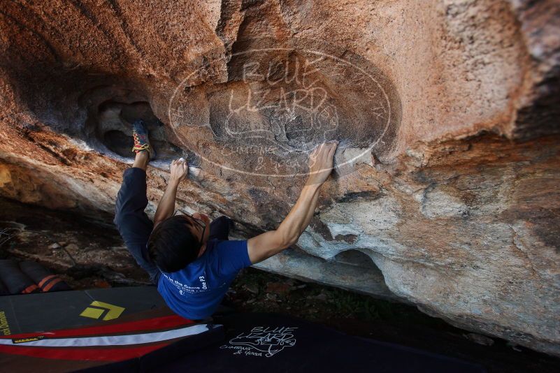 Bouldering in Hueco Tanks on 11/02/2018 with Blue Lizard Climbing and Yoga
Filename: SRM_20181102_1348240.jpg
Aperture: f/4.0
Shutter Speed: 1/200
Body: Canon EOS-1D Mark II
Lens: Canon EF 16-35mm f/2.8 L