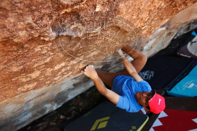Bouldering in Hueco Tanks on 11/02/2018 with Blue Lizard Climbing and Yoga
Filename: SRM_20181102_1400080.jpg
Aperture: f/4.0
Shutter Speed: 1/320
Body: Canon EOS-1D Mark II
Lens: Canon EF 16-35mm f/2.8 L