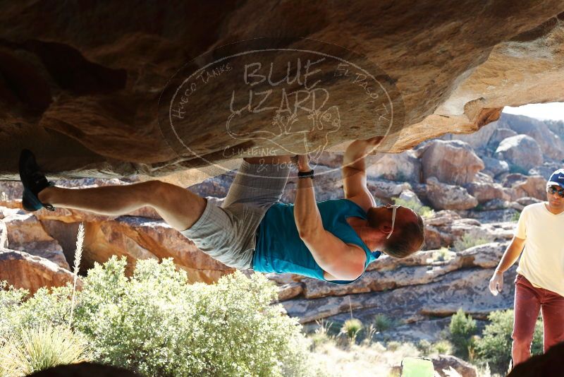 Bouldering in Hueco Tanks on 11/03/2018 with Blue Lizard Climbing and Yoga
Filename: SRM_20181103_1020120.jpg
Aperture: f/5.6
Shutter Speed: 1/320
Body: Canon EOS-1D Mark II
Lens: Canon EF 50mm f/1.8 II