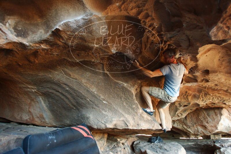 Bouldering in Hueco Tanks on 11/03/2018 with Blue Lizard Climbing and Yoga

Filename: SRM_20181103_1612281.jpg
Aperture: f/2.8
Shutter Speed: 1/160
Body: Canon EOS-1D Mark II
Lens: Canon EF 16-35mm f/2.8 L