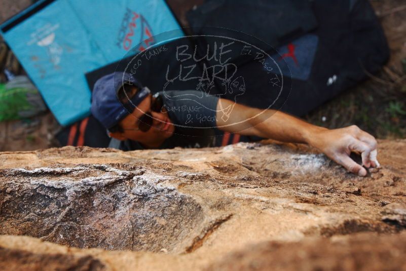 Bouldering in Hueco Tanks on 11/04/2018 with Blue Lizard Climbing and Yoga
Filename: SRM_20181104_1051440.jpg
Aperture: f/5.6
Shutter Speed: 1/320
Body: Canon EOS-1D Mark II
Lens: Canon EF 16-35mm f/2.8 L
