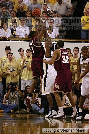 

Filename: img_2963_std.jpg
Aperture: f/2.8
Shutter Speed: 1/640
Body: Canon EOS DIGITAL REBEL
Lens: Canon EF 80-200mm f/2.8 L