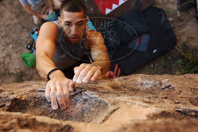 Bouldering in Hueco Tanks on 11/04/2018 with Blue Lizard Climbing and Yoga

Filename: SRM_20181104_1054241.jpg
Aperture: f/4.0
Shutter Speed: 1/320
Body: Canon EOS-1D Mark II
Lens: Canon EF 16-35mm f/2.8 L