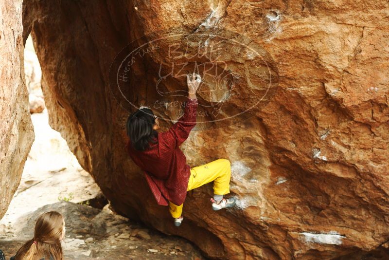 Bouldering in Hueco Tanks on 11/10/2018 with Blue Lizard Climbing and Yoga
Filename: SRM_20181110_1208370.jpg
Aperture: f/4.0
Shutter Speed: 1/160
Body: Canon EOS-1D Mark II
Lens: Canon EF 50mm f/1.8 II