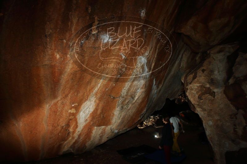 

Filename: SRM_20181110_1551550.jpg
Aperture: f/9.0
Shutter Speed: 1/250
Body: Canon EOS-1D Mark II
Lens: Canon EF 16-35mm f/2.8 L