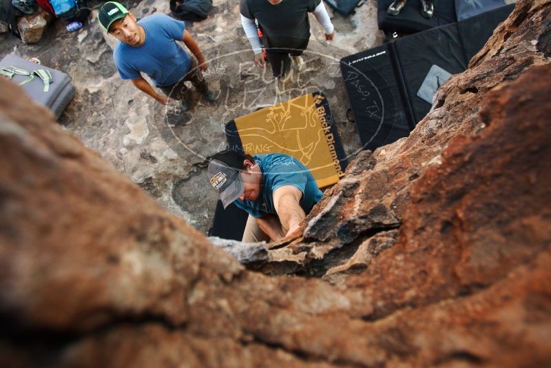Bouldering in Hueco Tanks on 11/10/2018 with Blue Lizard Climbing and Yoga
Filename: SRM_20181110_1716250.jpg
Aperture: f/3.5
Shutter Speed: 1/320
Body: Canon EOS-1D Mark II
Lens: Canon EF 16-35mm f/2.8 L