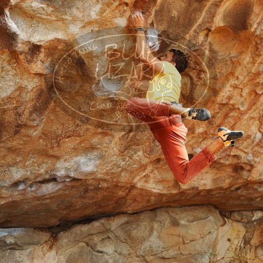 

Filename: SRM_20181111_1309340.jpg
Aperture: f/4.0
Shutter Speed: 1/500
Body: Canon EOS-1D Mark II
Lens: Canon EF 50mm f/1.8 II