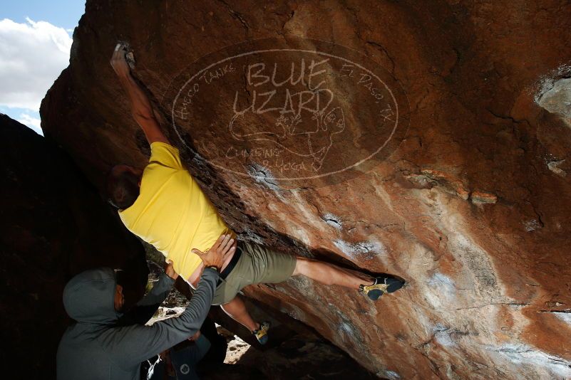 Bouldering in Hueco Tanks on 11/11/2018 with Blue Lizard Climbing and Yoga

Filename: SRM_20181111_1512250.jpg
Aperture: f/8.0
Shutter Speed: 1/250
Body: Canon EOS-1D Mark II
Lens: Canon EF 16-35mm f/2.8 L