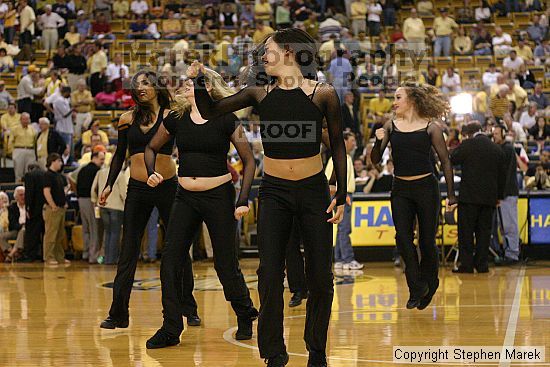 

Filename: img_3074_std.jpg
Aperture: f/2.8
Shutter Speed: 1/640
Body: Canon EOS DIGITAL REBEL
Lens: Canon EF 50mm f/1.8 II