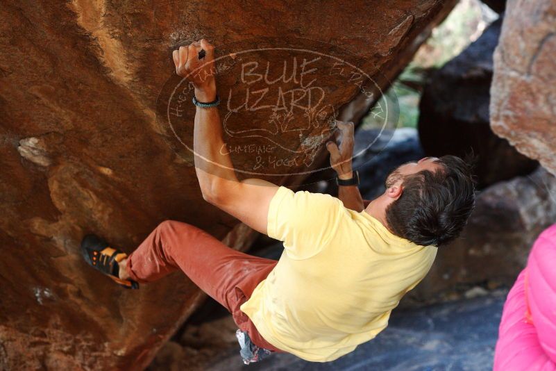 Bouldering in Hueco Tanks on 11/11/2018 with Blue Lizard Climbing and Yoga
Filename: SRM_20181111_1614350.jpg
Aperture: f/3.2
Shutter Speed: 1/250
Body: Canon EOS-1D Mark II
Lens: Canon EF 50mm f/1.8 II