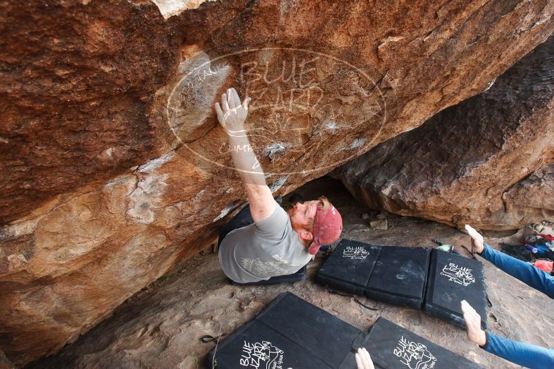 Bouldering in Hueco Tanks on 11/24/2018 with Blue Lizard Climbing and Yoga
Filename: SRM_20181124_1335212.jpg
Aperture: f/6.3
Shutter Speed: 1/250
Body: Canon EOS-1D Mark II
Lens: Canon EF 16-35mm f/2.8 L