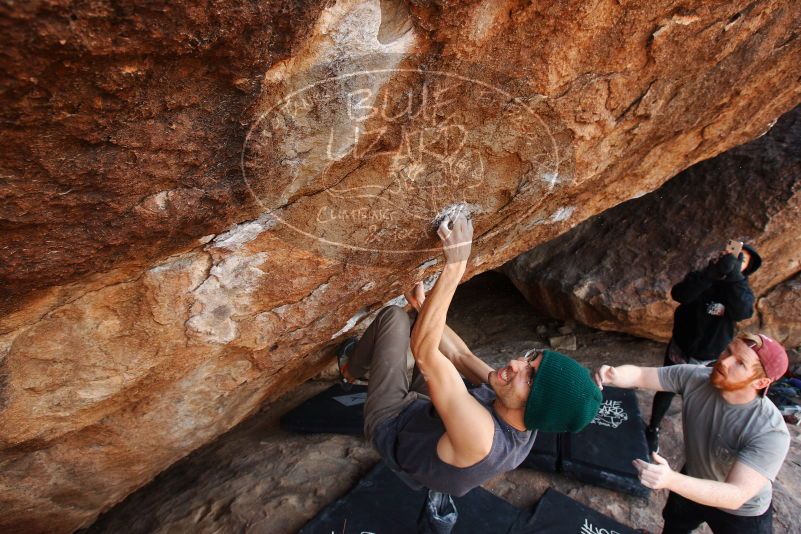 Bouldering in Hueco Tanks on 11/24/2018 with Blue Lizard Climbing and Yoga
Filename: SRM_20181124_1341250.jpg
Aperture: f/6.3
Shutter Speed: 1/320
Body: Canon EOS-1D Mark II
Lens: Canon EF 16-35mm f/2.8 L