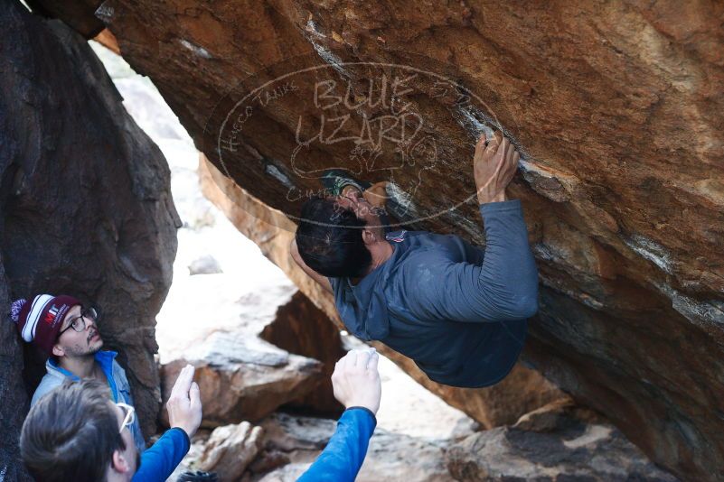 Bouldering in Hueco Tanks on 11/24/2018 with Blue Lizard Climbing and Yoga
Filename: SRM_20181124_1613030.jpg
Aperture: f/4.0
Shutter Speed: 1/250
Body: Canon EOS-1D Mark II
Lens: Canon EF 50mm f/1.8 II