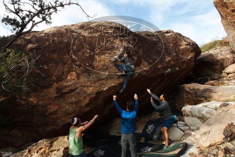Bouldering in Hueco Tanks on 11/24/2018 with Blue Lizard Climbing and Yoga
Filename: SRM_20181124_1704570.jpg
Aperture: f/9.0
Shutter Speed: 1/250
Body: Canon EOS-1D Mark II
Lens: Canon EF 16-35mm f/2.8 L