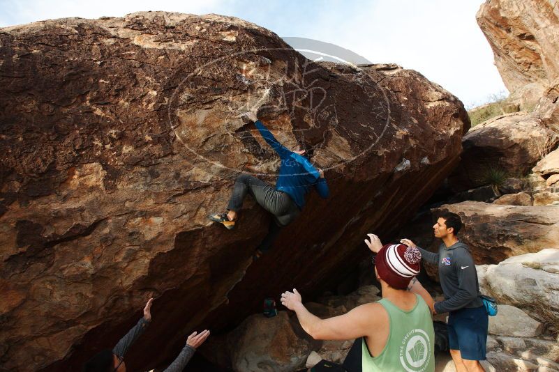 Bouldering in Hueco Tanks on 11/24/2018 with Blue Lizard Climbing and Yoga
Filename: SRM_20181124_1709220.jpg
Aperture: f/8.0
Shutter Speed: 1/250
Body: Canon EOS-1D Mark II
Lens: Canon EF 16-35mm f/2.8 L