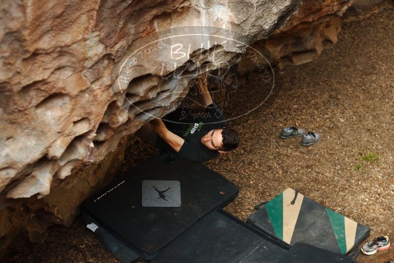 Bouldering in Hueco Tanks on 11/23/2018 with Blue Lizard Climbing and Yoga
Filename: SRM_20181123_1603040.jpg
Aperture: f/2.8
Shutter Speed: 1/250
Body: Canon EOS-1D Mark II
Lens: Canon EF 50mm f/1.8 II