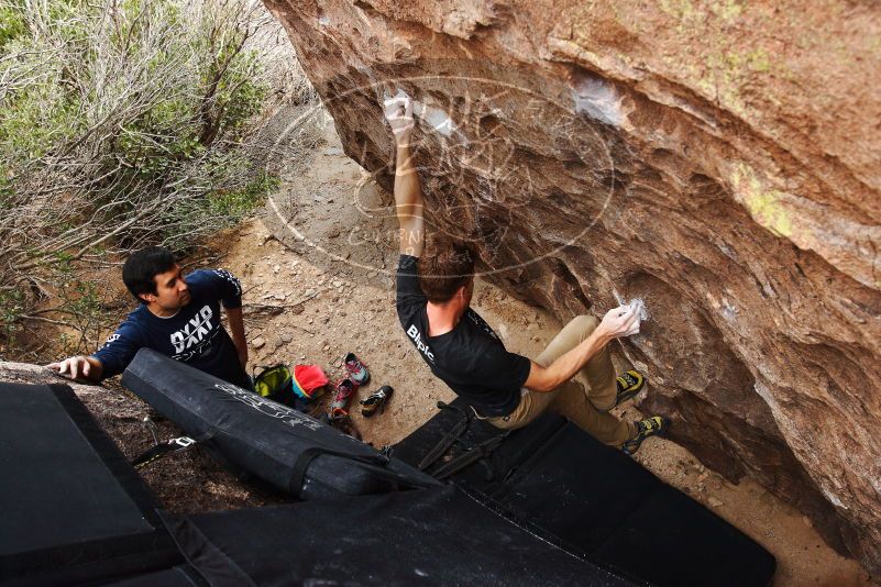 Bouldering in Hueco Tanks on 11/22/2018 with Blue Lizard Climbing and Yoga

Filename: SRM_20181122_1237490.jpg
Aperture: f/5.6
Shutter Speed: 1/400
Body: Canon EOS-1D Mark II
Lens: Canon EF 16-35mm f/2.8 L