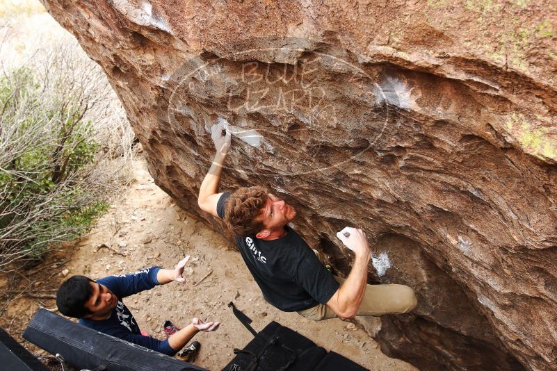 Bouldering in Hueco Tanks on 11/22/2018 with Blue Lizard Climbing and Yoga
Filename: SRM_20181122_1237580.jpg
Aperture: f/5.6
Shutter Speed: 1/320
Body: Canon EOS-1D Mark II
Lens: Canon EF 16-35mm f/2.8 L