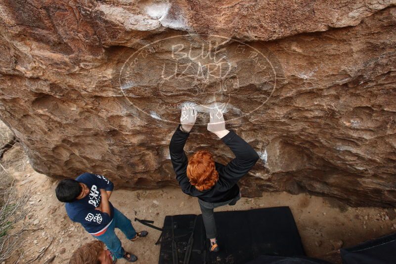 Bouldering in Hueco Tanks on 11/22/2018 with Blue Lizard Climbing and Yoga
Filename: SRM_20181122_1257490.jpg
Aperture: f/5.6
Shutter Speed: 1/320
Body: Canon EOS-1D Mark II
Lens: Canon EF 16-35mm f/2.8 L