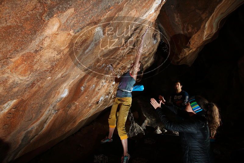 Bouldering in Hueco Tanks on 11/22/2018 with Blue Lizard Climbing and Yoga
Filename: SRM_20181122_1612150.jpg
Aperture: f/8.0
Shutter Speed: 1/250
Body: Canon EOS-1D Mark II
Lens: Canon EF 16-35mm f/2.8 L
