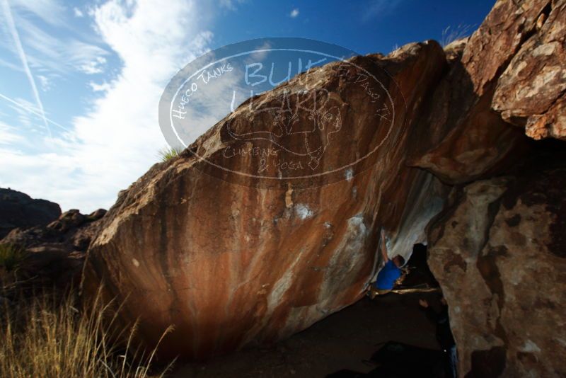 Bouldering in Hueco Tanks on 11/20/2018 with Blue Lizard Climbing and Yoga
Filename: SRM_20181120_1600430.jpg
Aperture: f/8.0
Shutter Speed: 1/250
Body: Canon EOS-1D Mark II
Lens: Canon EF 16-35mm f/2.8 L