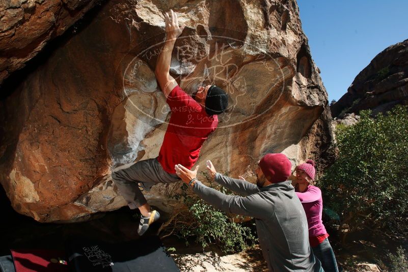 Bouldering in Hueco Tanks on 11/09/2018 with Blue Lizard Climbing and Yoga

Filename: SRM_20181109_1306560.jpg
Aperture: f/8.0
Shutter Speed: 1/250
Body: Canon EOS-1D Mark II
Lens: Canon EF 16-35mm f/2.8 L
