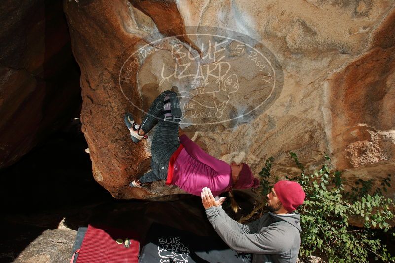 Bouldering in Hueco Tanks on 11/09/2018 with Blue Lizard Climbing and Yoga

Filename: SRM_20181109_1319570.jpg
Aperture: f/8.0
Shutter Speed: 1/250
Body: Canon EOS-1D Mark II
Lens: Canon EF 16-35mm f/2.8 L