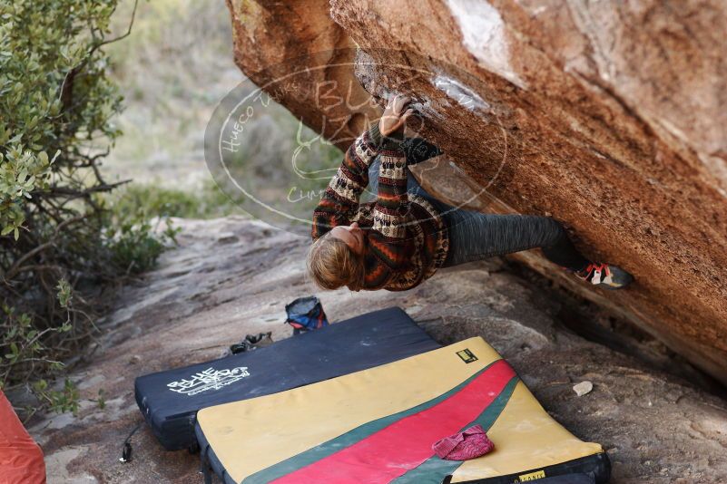 Bouldering in Hueco Tanks on 11/09/2018 with Blue Lizard Climbing and Yoga
Filename: SRM_20181109_1702230.jpg
Aperture: f/2.8
Shutter Speed: 1/400
Body: Canon EOS-1D Mark II
Lens: Canon EF 85mm f/1.2 L II