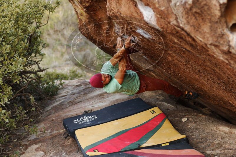 Bouldering in Hueco Tanks on 11/09/2018 with Blue Lizard Climbing and Yoga
Filename: SRM_20181109_1719090.jpg
Aperture: f/2.8
Shutter Speed: 1/500
Body: Canon EOS-1D Mark II
Lens: Canon EF 85mm f/1.2 L II
